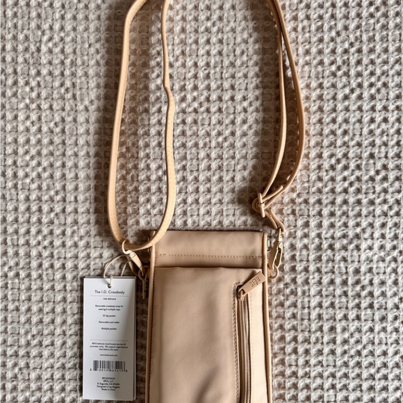 NWT BÉIS ID Crossbody - Picture 5 of 9